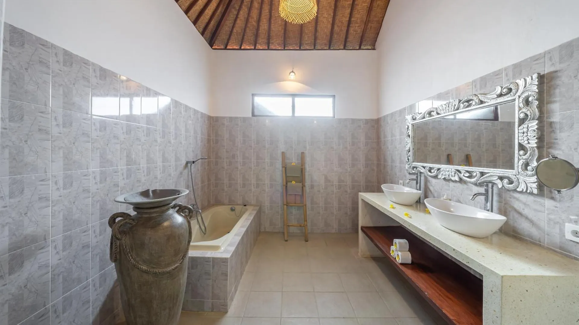 Villa Mangga 3 Chambres Seminiak 세미냑
